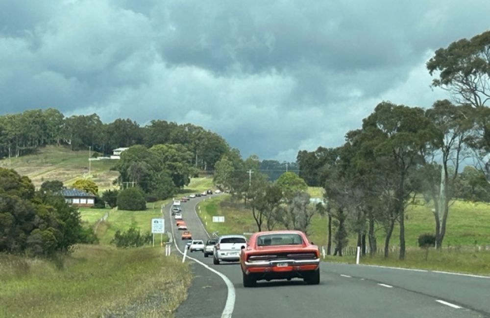 On the road to Kitchener Hotel