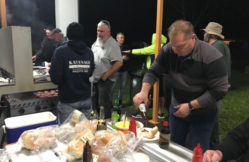 Friday - meet n greet