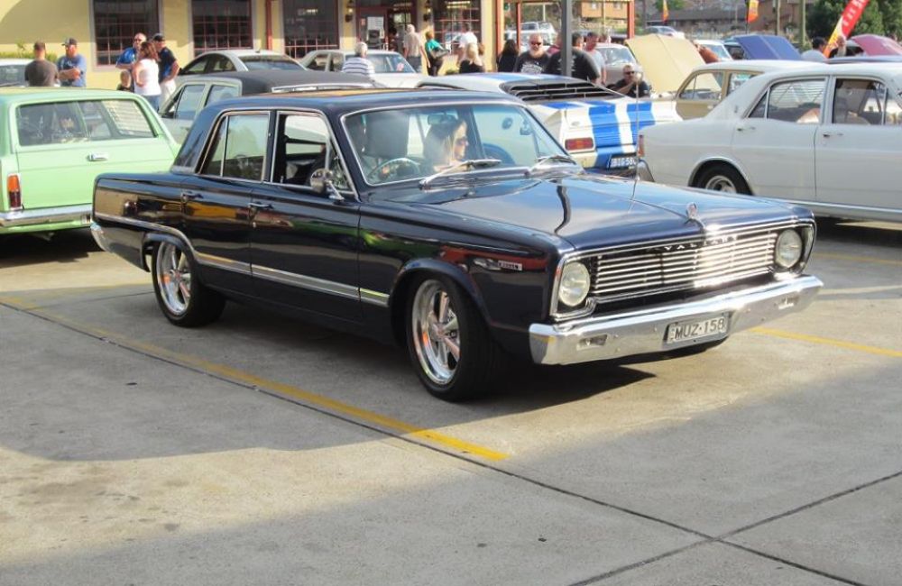 Murry & Jo Salan's 1966 Valiant VC Regal