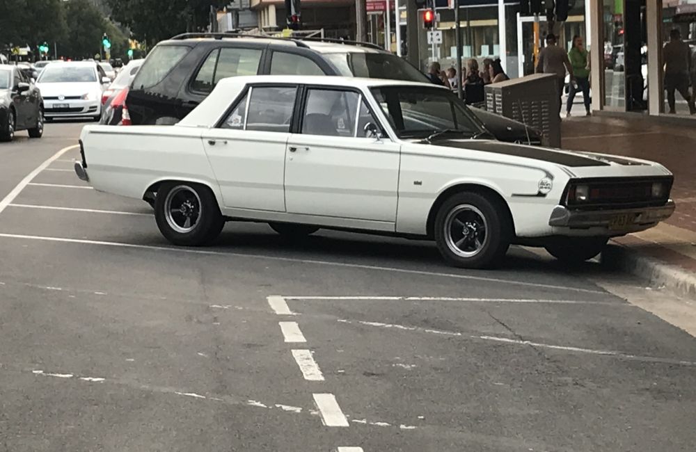 Julie Rigby's 1970 VG Pacer at Beechworth