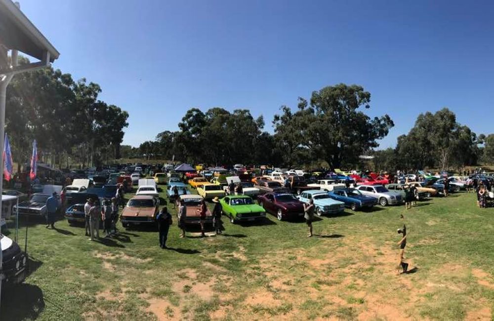 Kinross Pub Unofficial Chrysler on the Murray 2022