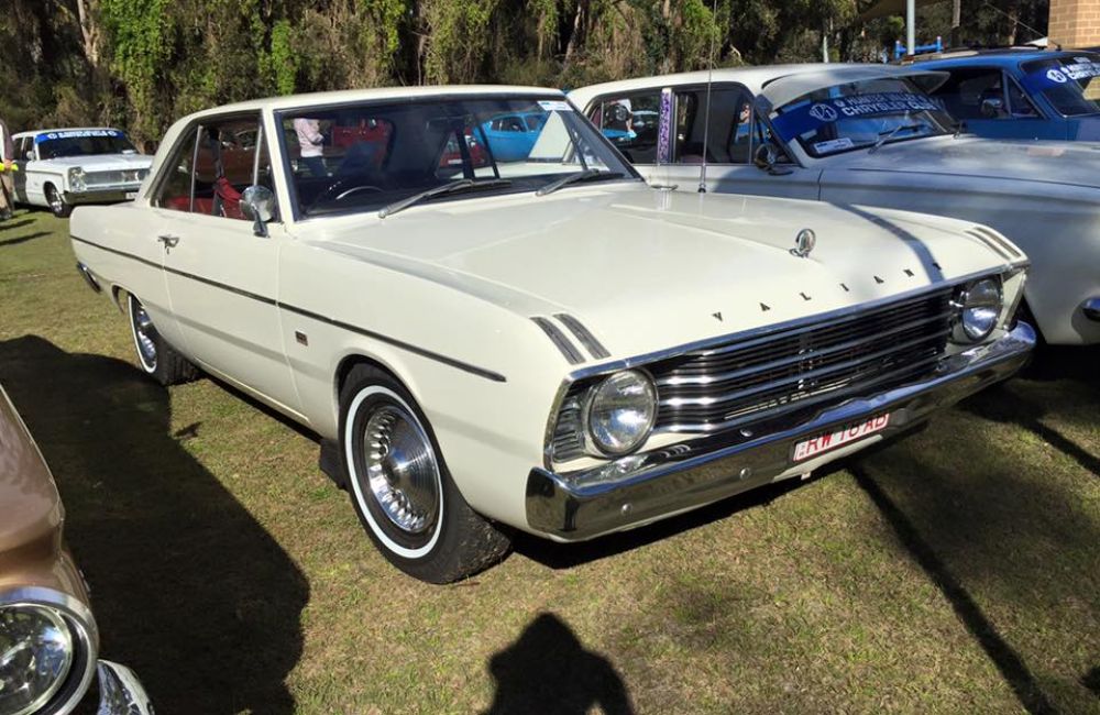 Ray Reed's VF Valiant Coupe